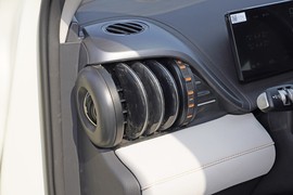 2025款比亚迪元PLUS