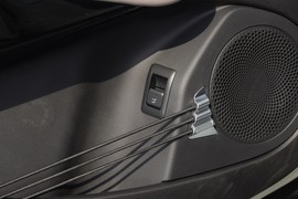 2025款比亚迪元PLUS