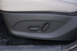 2025款比亚迪元PLUS