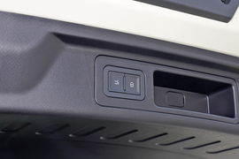 2025款比亚迪元PLUS