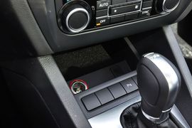 2014款大众速腾1.4TSI自动豪华型