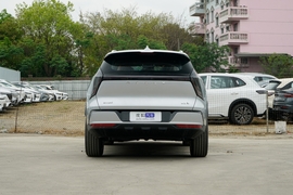 2025款吉利博越L