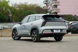 2025款吉利博越L