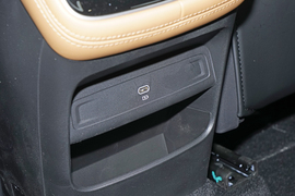 2025款吉利博越L