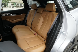 2025款吉利博越L