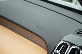 2025款吉利博越L