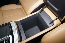 2025款吉利博越L