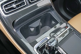 2025款吉利博越L