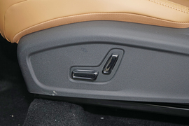 2025款吉利博越L