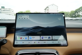 2025款吉利博越L