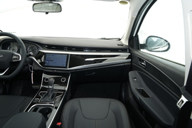 2025款奇瑞艾瑞泽5