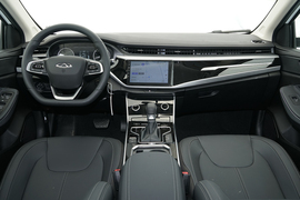 2025款奇瑞艾瑞泽5