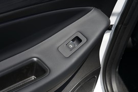 2025款奇瑞艾瑞泽5