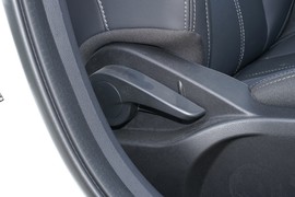 2025款奇瑞艾瑞泽5