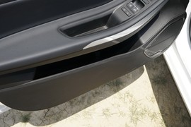 2025款奇瑞艾瑞泽5