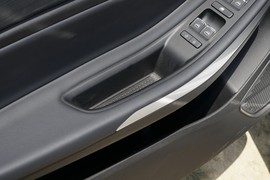 2025款奇瑞艾瑞泽5