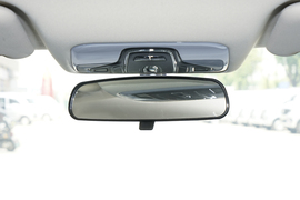 2025款奇瑞艾瑞泽5