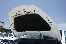 2025款奇瑞艾瑞泽5