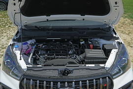 2025款奇瑞艾瑞泽5