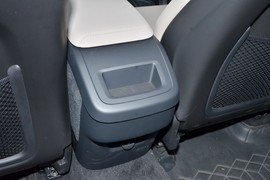 2026款沃尔沃XC60