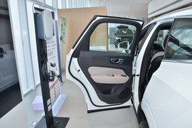 2026款沃尔沃XC60