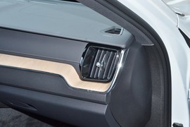 2026款沃尔沃XC60