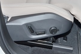 2026款沃尔沃XC60