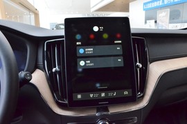 2026款沃尔沃XC60