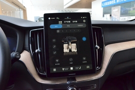 2026款沃尔沃XC60