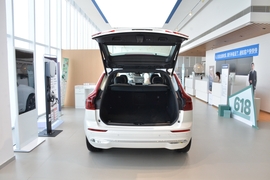 2026款沃尔沃XC60