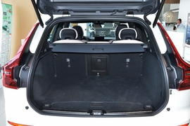 2026款沃尔沃XC60