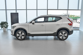 2026款沃尔沃XC40