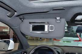 2026款沃尔沃XC40