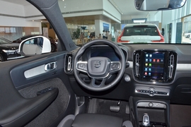 2026款沃尔沃XC40