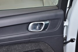 2026款沃尔沃XC40