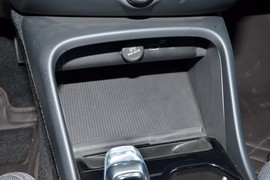 2026款沃尔沃XC40