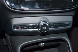 2026款沃尔沃XC40