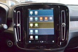 2026款沃尔沃XC40