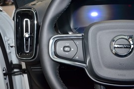 2026款沃尔沃XC40