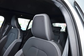 2026款沃尔沃XC40