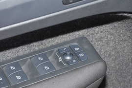 2026款沃尔沃XC40