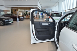 2026款沃尔沃XC40