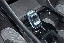 2026款沃尔沃XC40