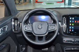 2026款沃尔沃XC40