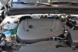 2026款沃尔沃XC40