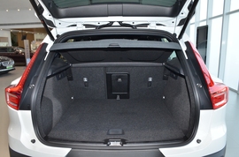 2026款沃尔沃XC40