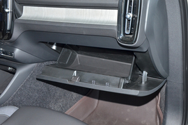 2026款沃尔沃XC40