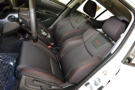 2014款铃木速翼特1.6L手动豪华版