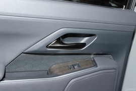 2024款雷克萨斯GX