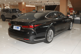 2024款雷克萨斯LS